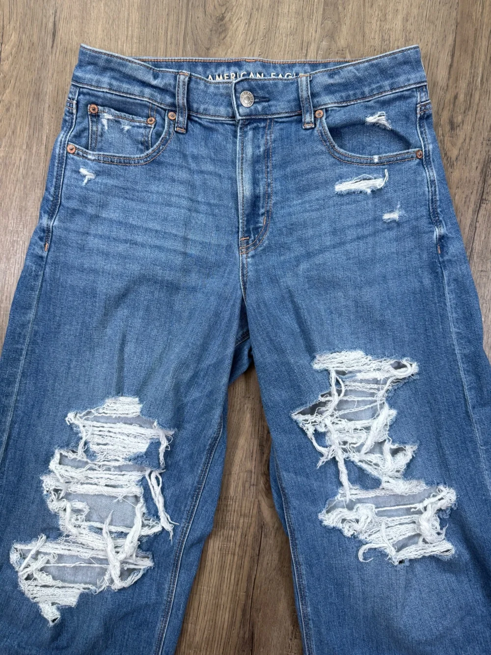 American Eagle Super High-Rise Ultra Wide Leg Distressed Jeans 6